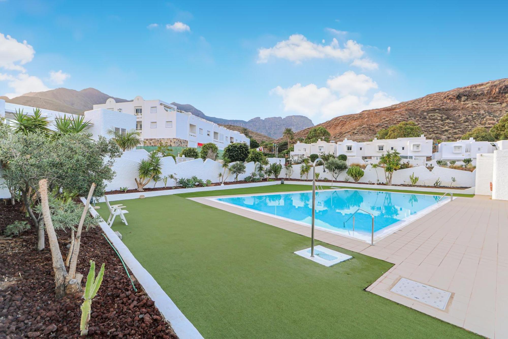 Apartment La Palmita Sea Views